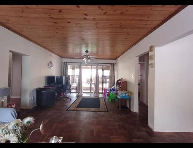 4 BEDROOM HOUSE FOR SALE IN LINMEYER